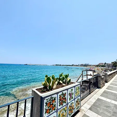 Naxos Heritage * Giardini Naxos